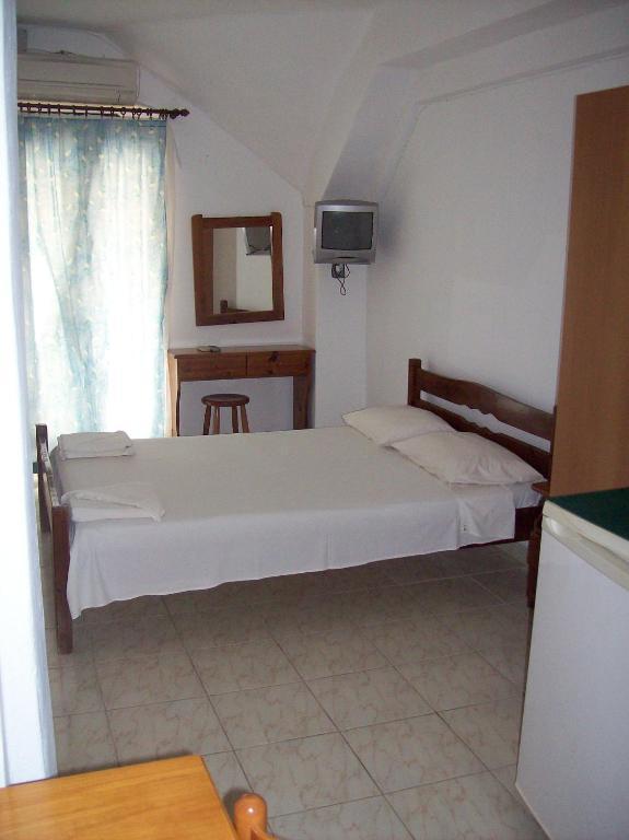 Petros Studios Poros  Zimmer foto