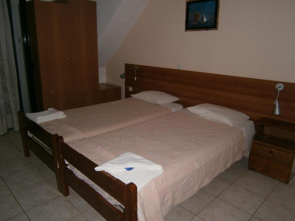 Petros Studios Poros  Zimmer foto