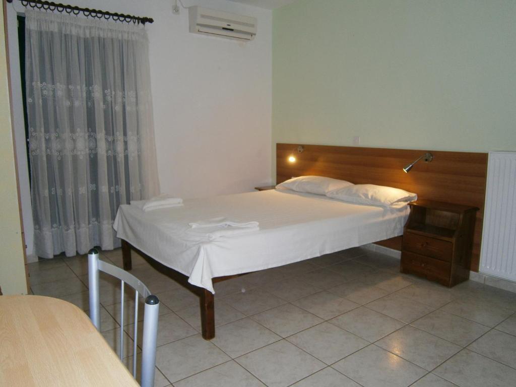 Petros Studios Poros  Zimmer foto