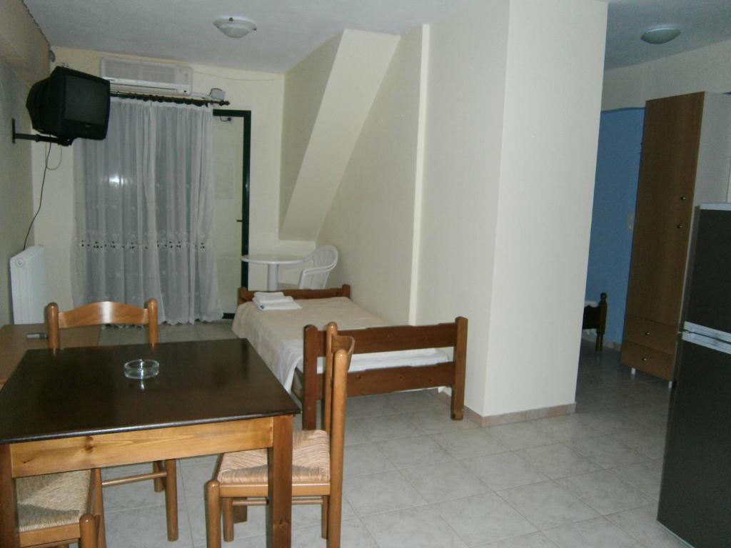 Petros Studios Poros  Zimmer foto