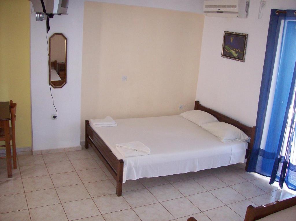Petros Studios Poros  Zimmer foto