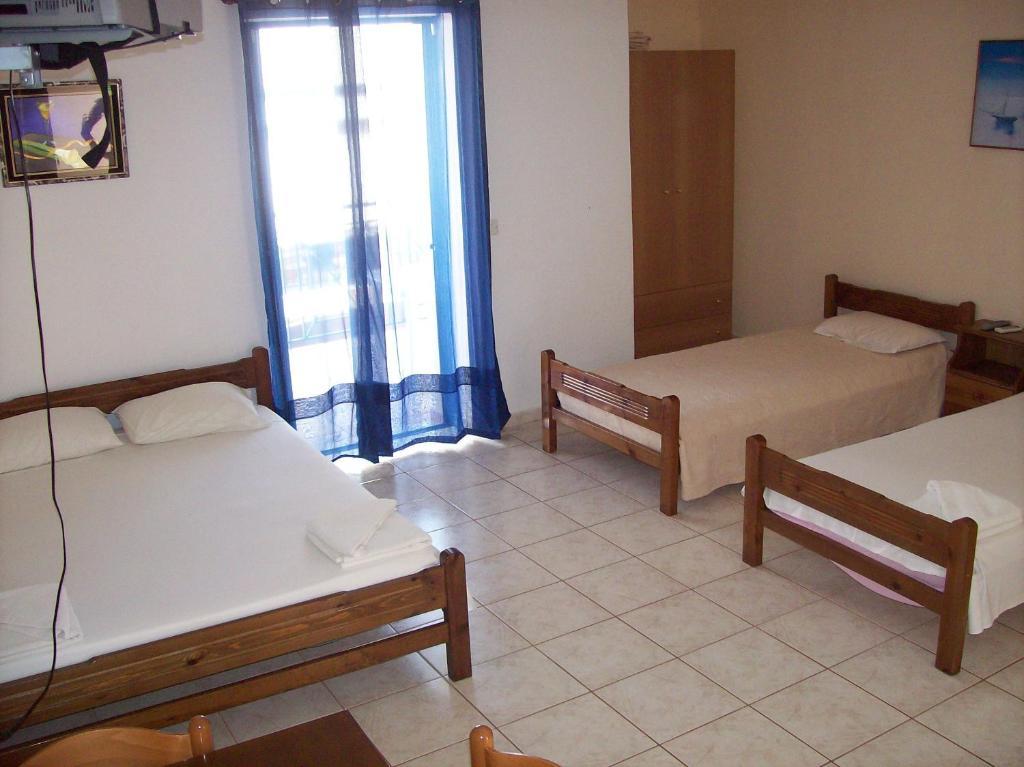 Petros Studios Poros  Zimmer foto