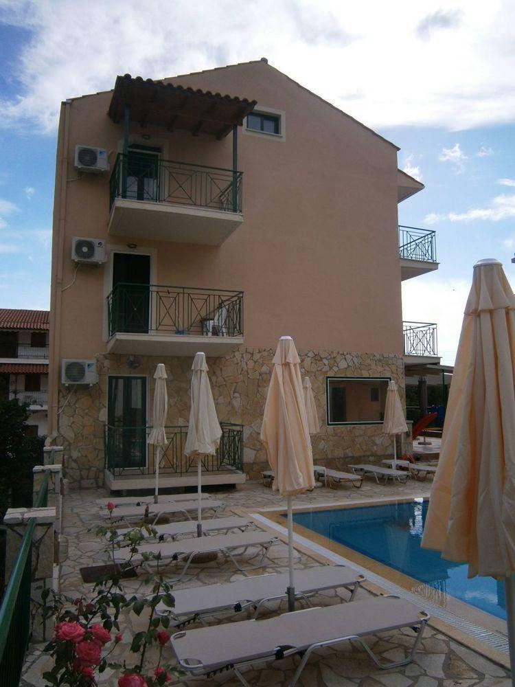 Petros Studios Poros  Exterior foto